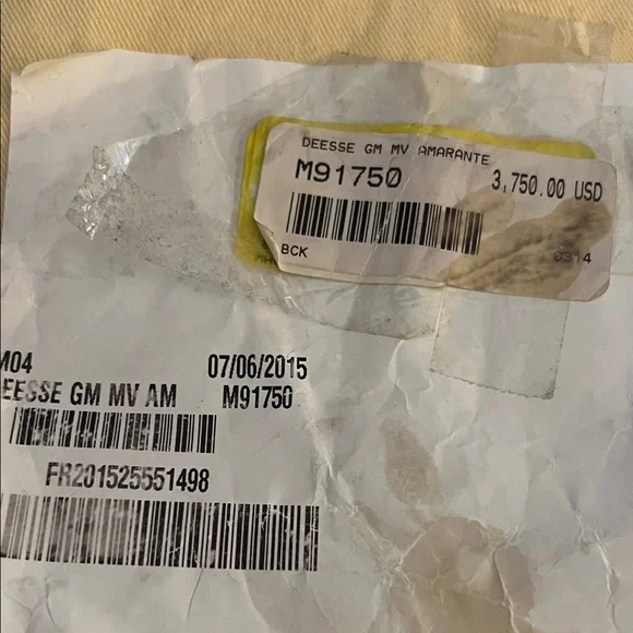 Louis Vuitton Glossy  Shoulder Bag - Picture 3 of 3